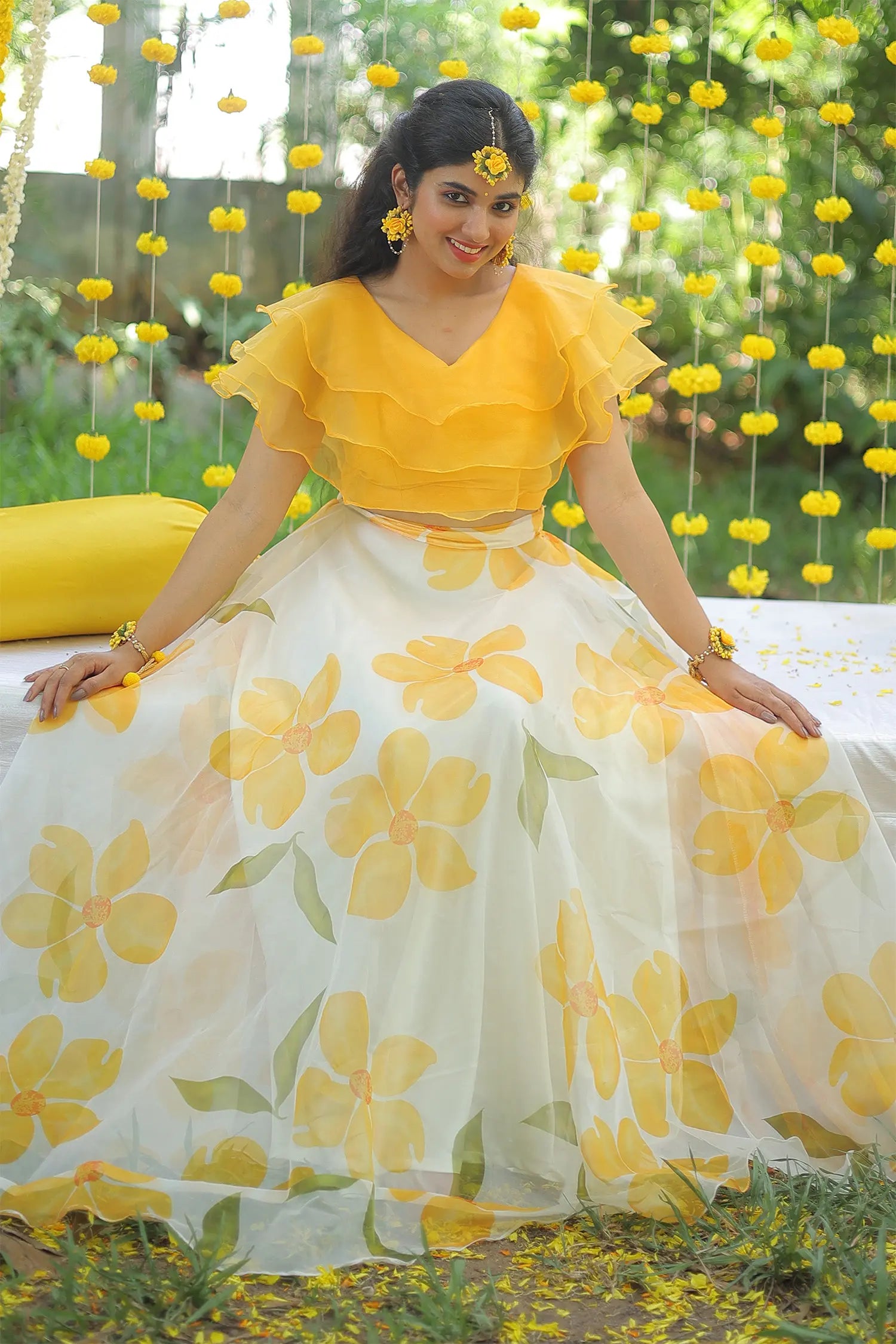Haldhi pragya-Daisy delight ruffled set